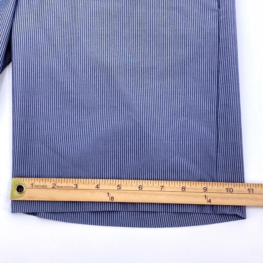 Travis Mathew Golf Shorts Mens 32 Blue Pinstripe Shorts Performance Stretch